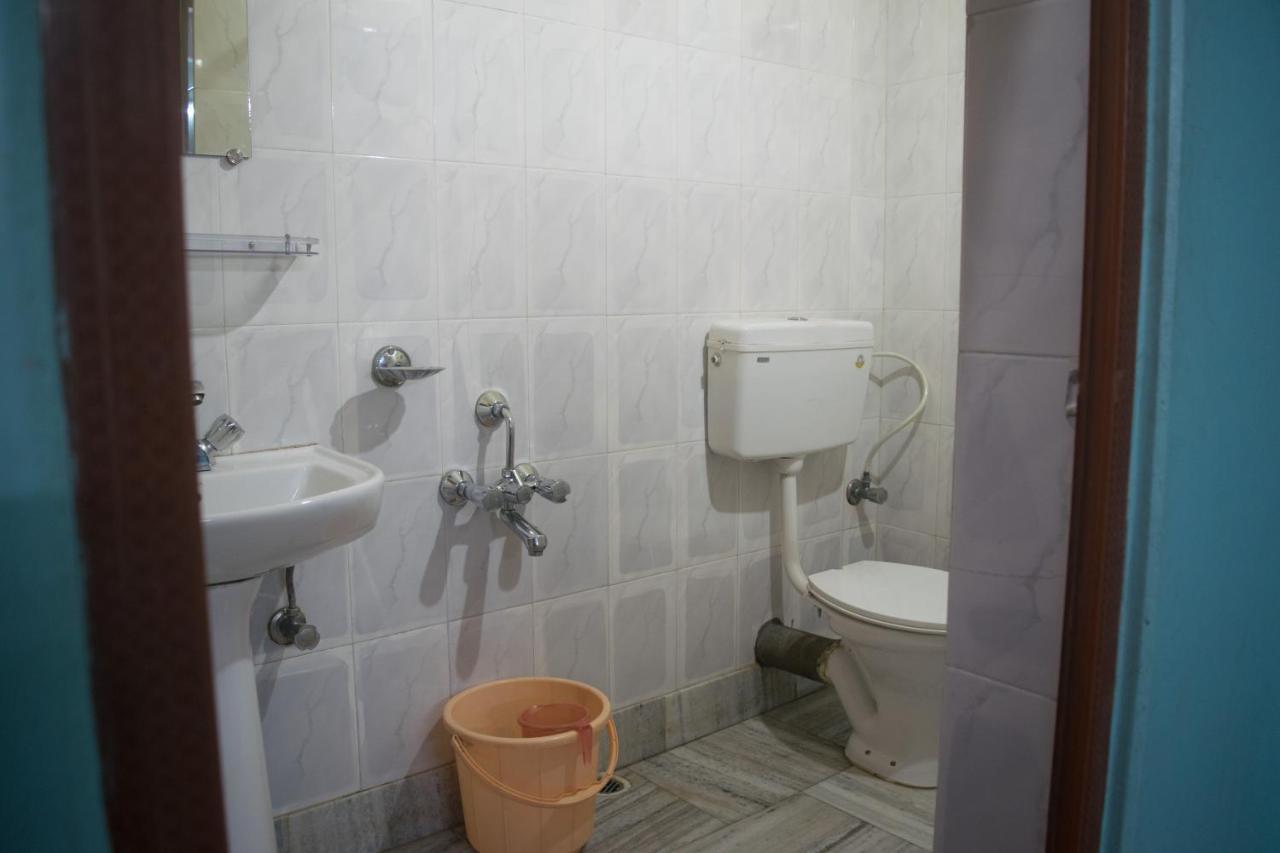 Sewak Lodge Silchar Esterno foto
