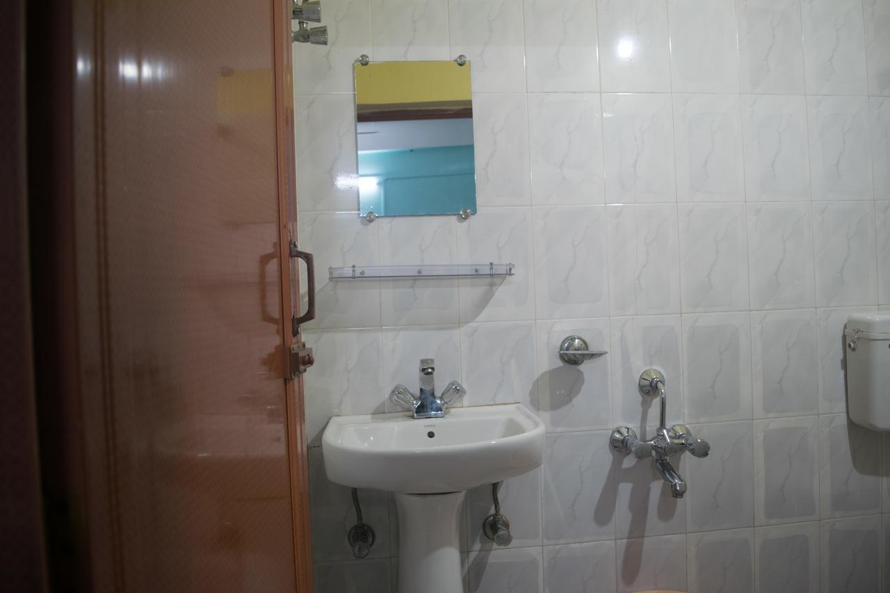 Sewak Lodge Silchar Esterno foto